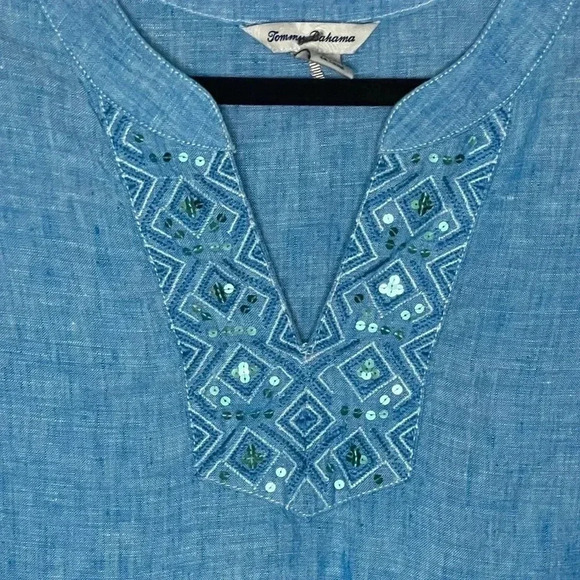 TOMMY BAHAMA Women's Sunset Chambray Embell Tunic Size Small - Picture 4 of 8